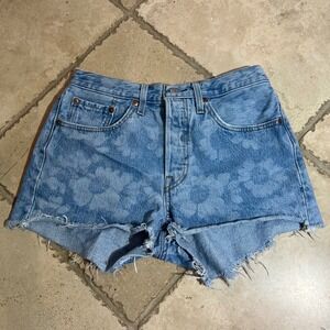 Levis 501 Floral Distress Cut Off 5-button Denim Shorts Blue High Rise 28 Waist